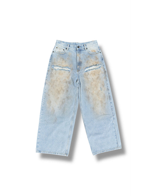 WHITE GLOVE SERVICE JEANS (SIZE UP)